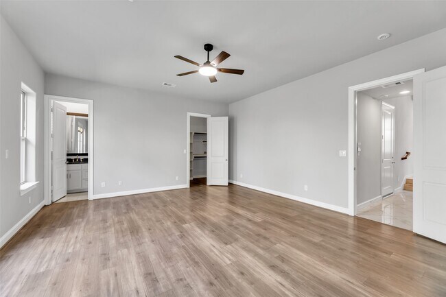 Building Photo - 2711 Arabelle Grove