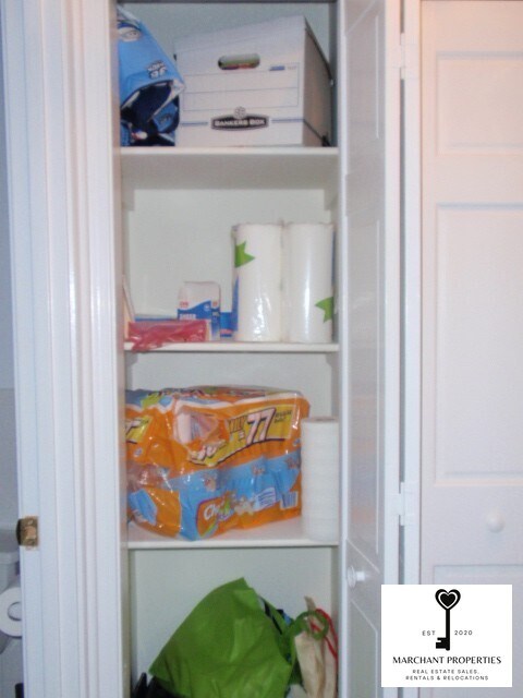 Building Photo - 20 John St