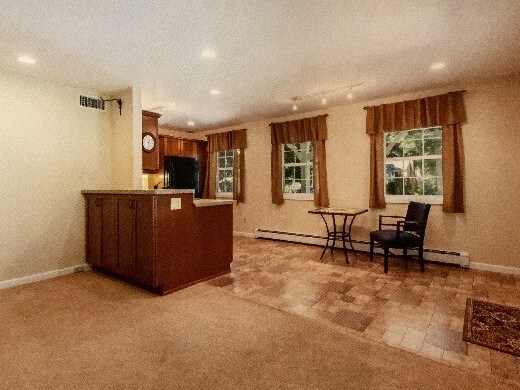 Building Photo - Very Rare Find in Greenfield Hill