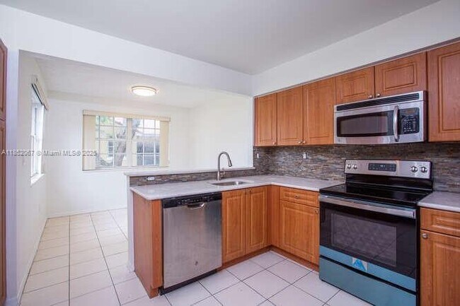 Building Photo - 14705 Balgowan Rd