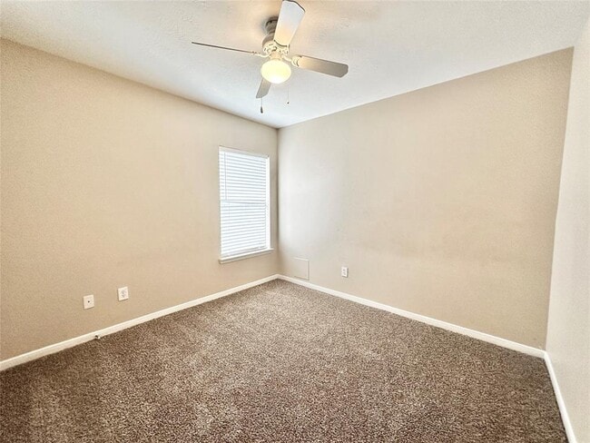 Building Photo - 20226 Suncoast Dr