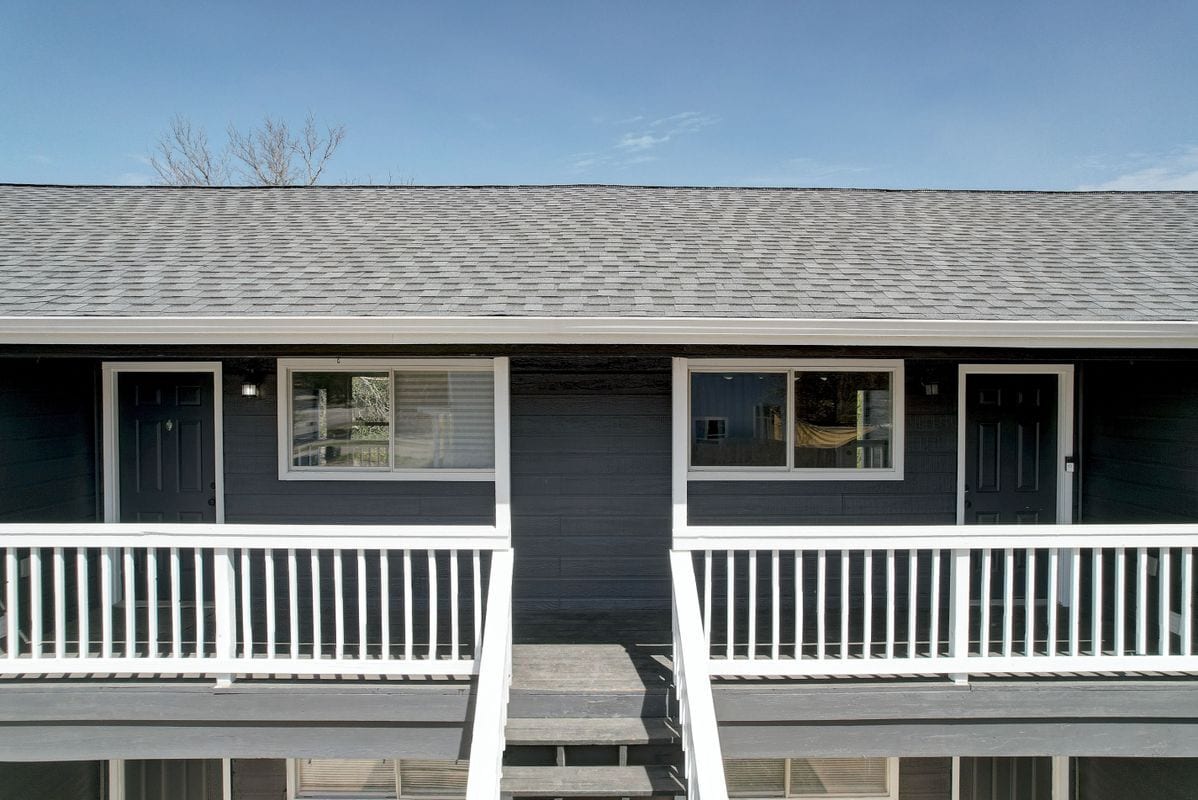 Building Photo - 450 Shady Bluff Dr