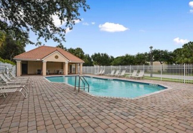 Building Photo - 9114 Villa Palma Ln