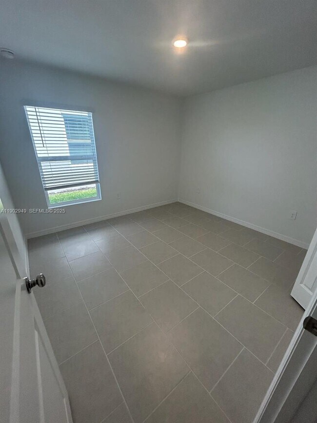 Building Photo - 4022 San Felice Ln