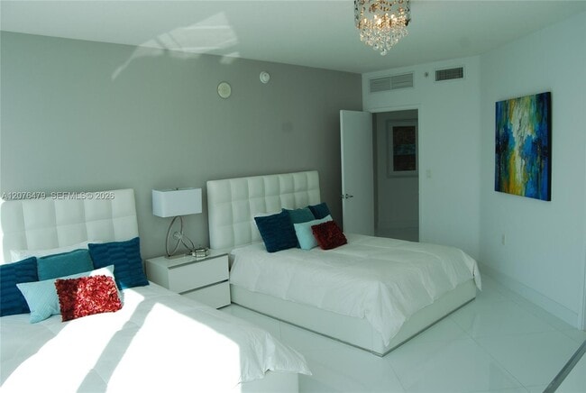 Building Photo - 200 Sunny Isles Blvd
