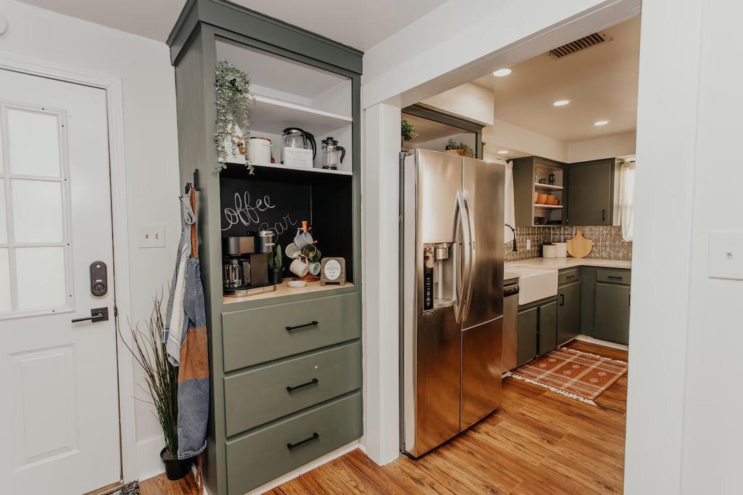 Building Photo - 3728 Homan Ave