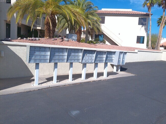 Building Photo - Cozy Studio in Rio Del Sol  Available Now