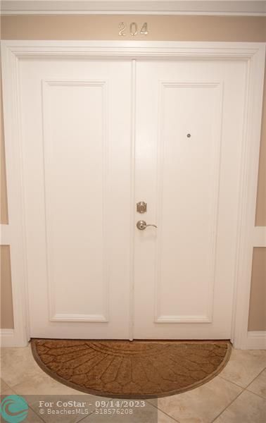 Building Photo - 3000 S Ocean Blvd