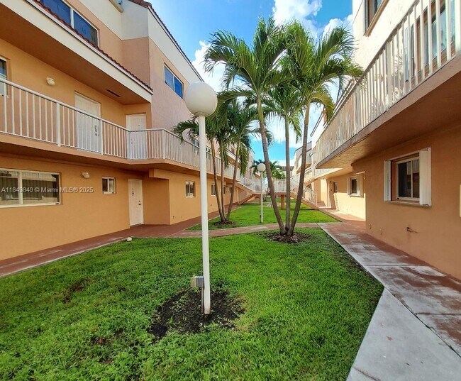 Primary Photo - 14911 SW 80th St