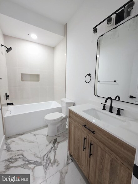 Building Photo - 1520 S 22nd St