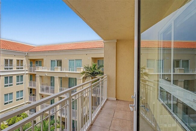 Building Photo - 7350 SW 89th St
