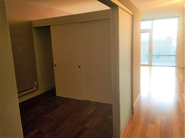 Bedroom - 2911 2nd Ave