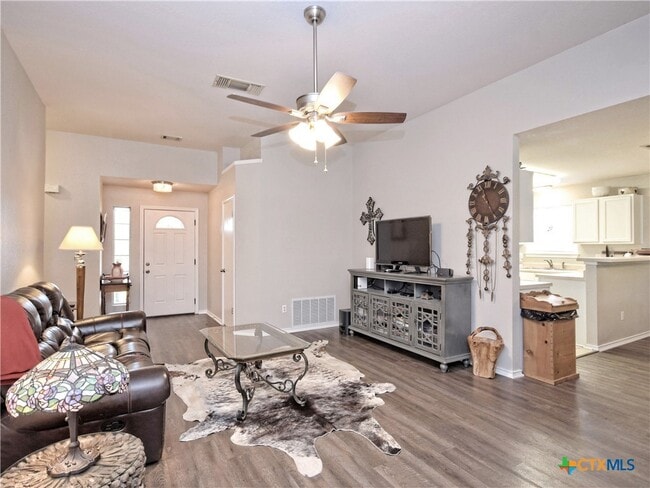 Building Photo - 4602 Waterbury Dr