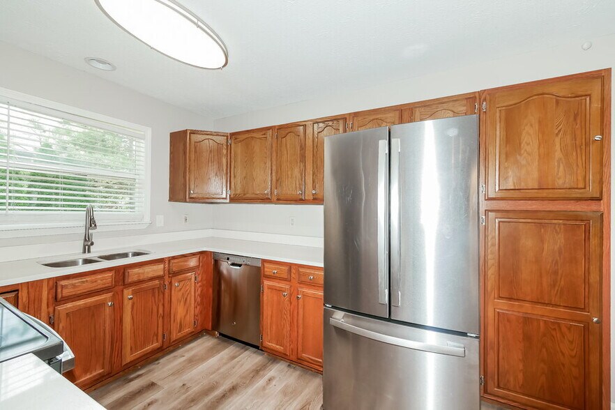 Building Photo - 7740 Kenetta Ct