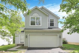 Building Photo - 3115 Omega Dr