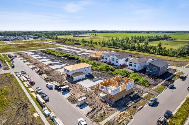 Building Photo - Newly Built in the Wilds neighborhood of W...