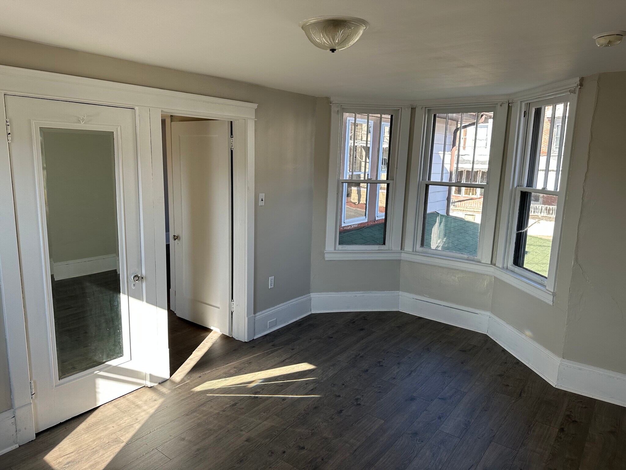 Bedroom 1 - 106 Saint John St
