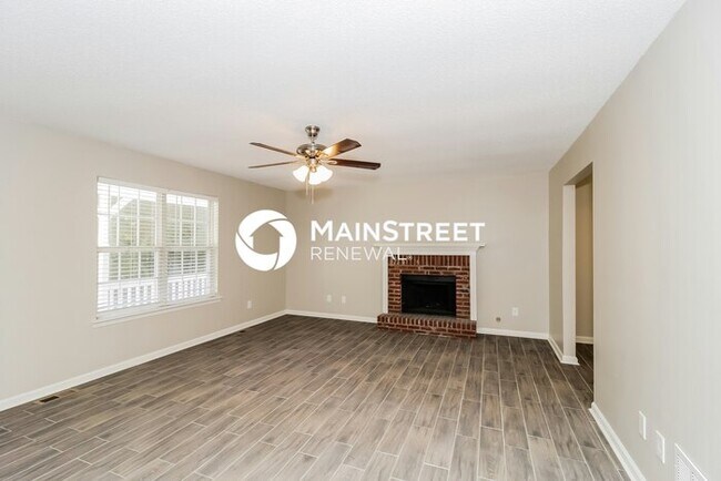 Building Photo - 3 Bedroom Pet-Friendly Home in Dallas, GA with Main Street Renewal