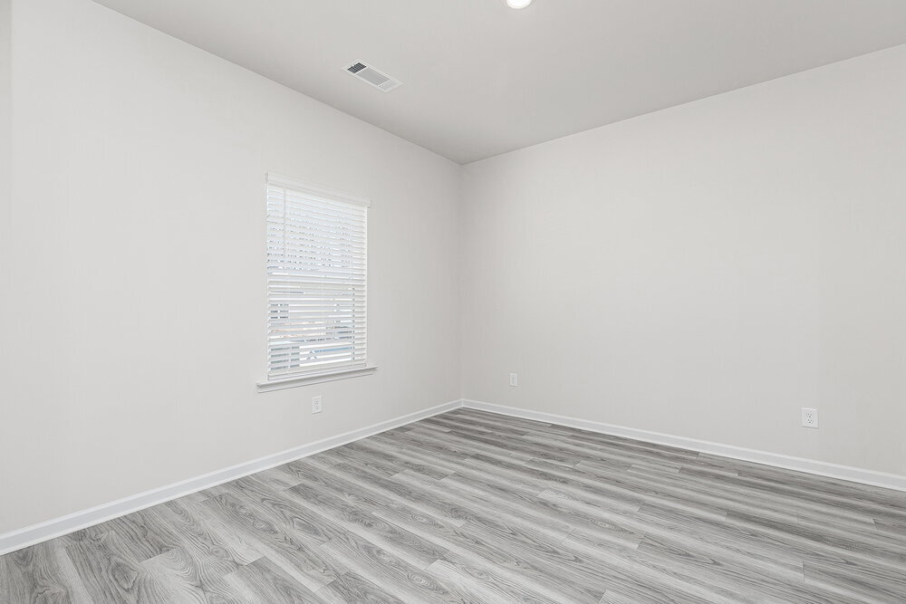 Building Photo - 144 Howell Dr
