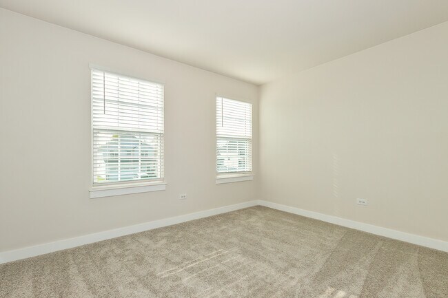 Building Photo - 1241 Neuway Ln