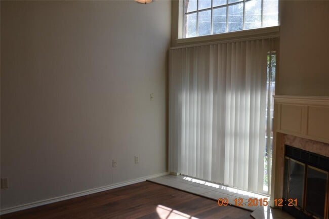 Building Photo - 5720 Marquita Ave