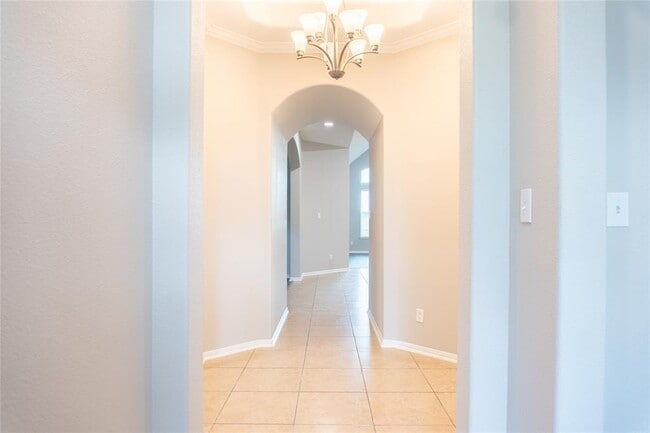 Building Photo - 7708 River Pass Dr