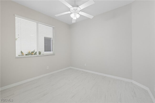 Building Photo - 15560 Laguna Hills Dr