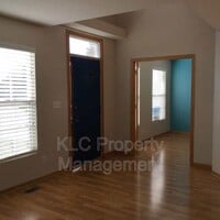 Building Photo - 1914 NW School St