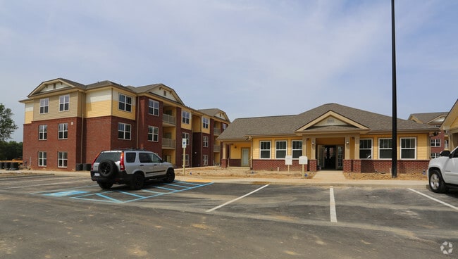 Primary Photo - CedarBrook