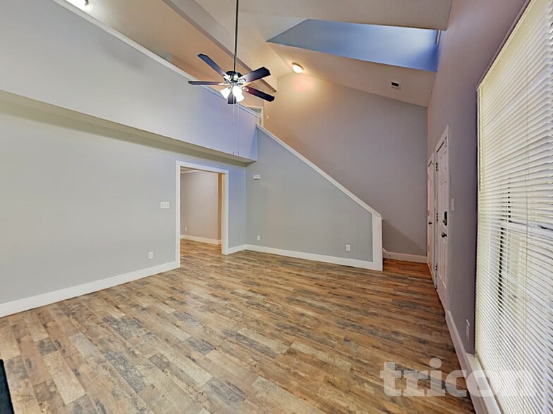 Building Photo - 7428 Autumn Trail