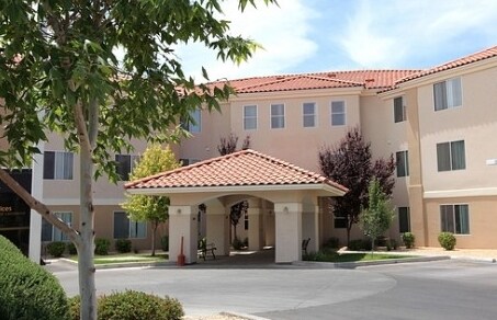 Primary Photo - Mira Vista Villas Senior Living
