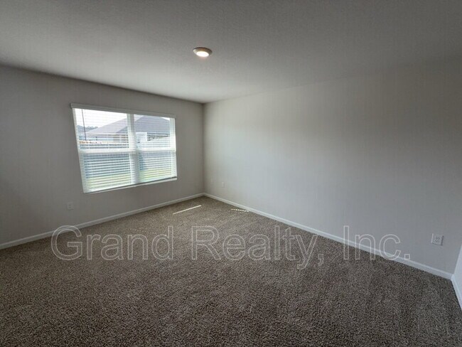 Building Photo - 4395 Winged Elm Ct