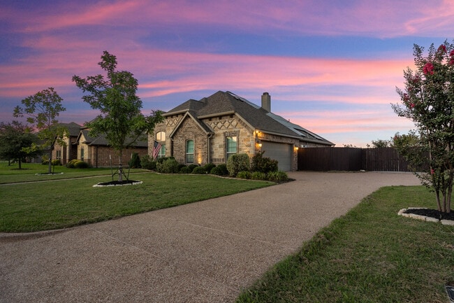 Building Photo - 1074 Waverly Dr