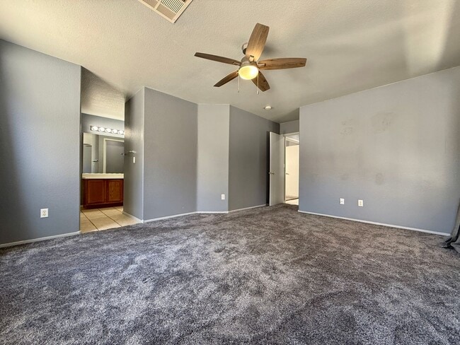 Building Photo - Northwest/Centennial Hills - 3BD SINGLE STORY HOME, GRANITE COUNTER TOPS, STAINLESS STEEL APPLIAN...