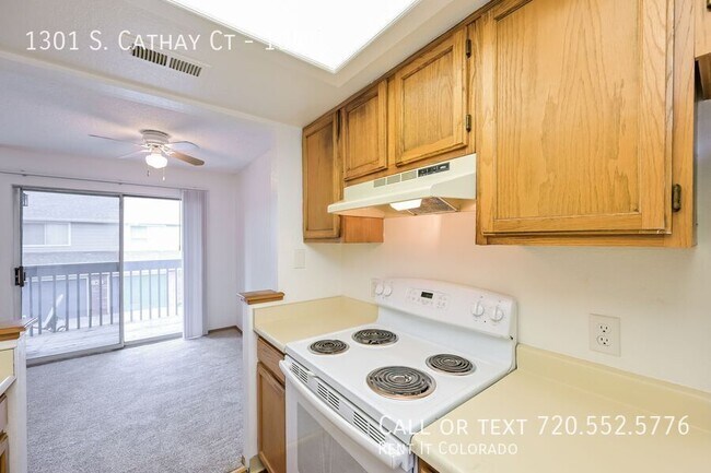 Building Photo - 1301 S Cathay Ct