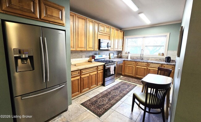 Building Photo - 1375 S 1st St