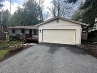 Building Photo - 3Bd/2Ba Sammamish House