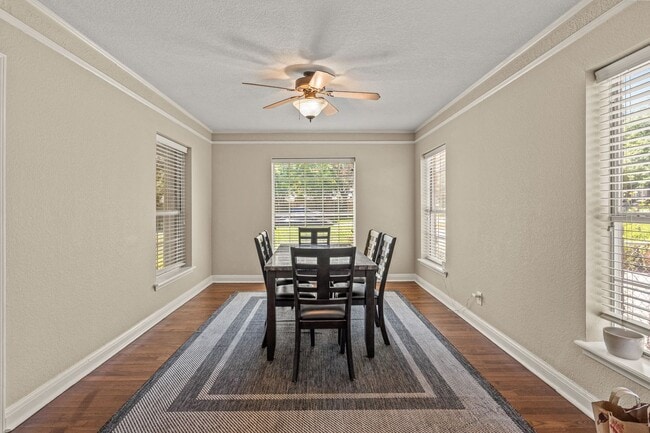 Building Photo - TCU-3518 Westcliff Rd