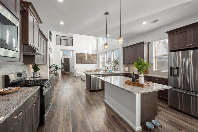 Building Photo - 9871 Twin Shores Dr