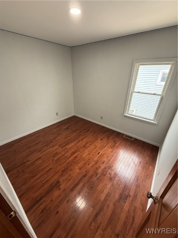 Building Photo - 26 Amber St