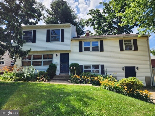 Building Photo - 615 Wallerson Rd