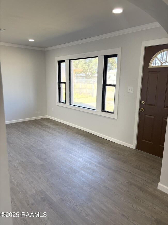 Building Photo - 1012 Virginia St