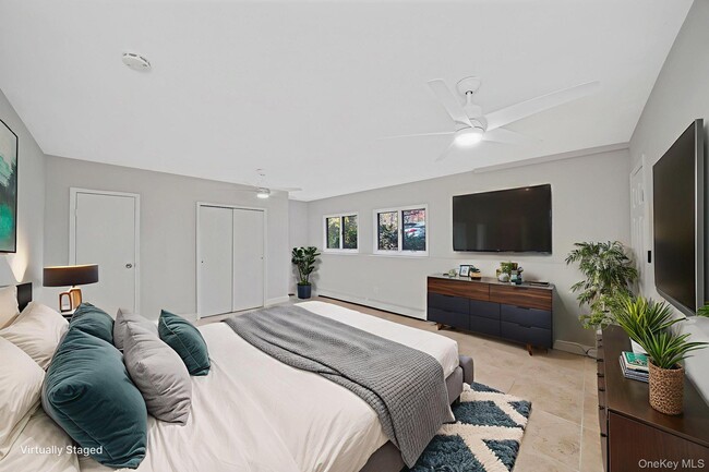 Building Photo - 2074 Motor Pkwy