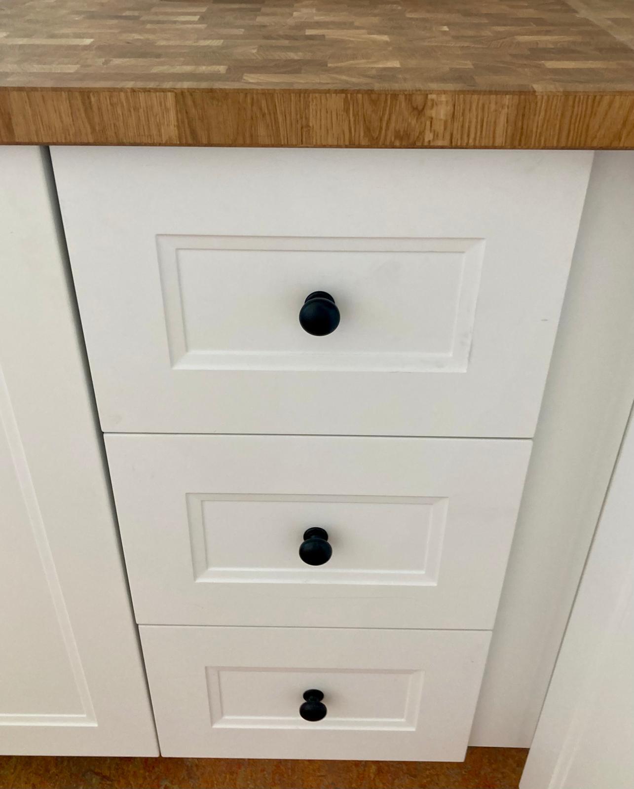 kitchen drawer fronts - 624 Bonair St