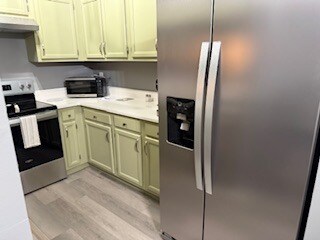 Building Photo - 711 Hammock Pine Blvd