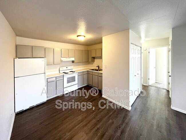 Building Photo - 4331 Ericson Dr