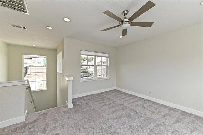 Building Photo - 2903 Davis Cove