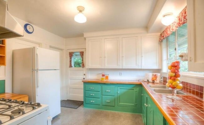 Building Photo - 2 bedroom in Seattle WA 98103