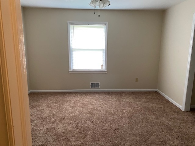 Building Photo - Home For Rent