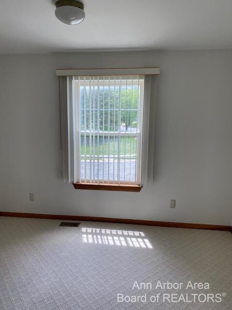 Building Photo - 3144 Dunwoodie Rd